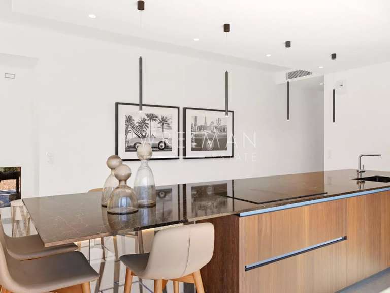 Villa Tourrettes - 5 chambres - 240m²