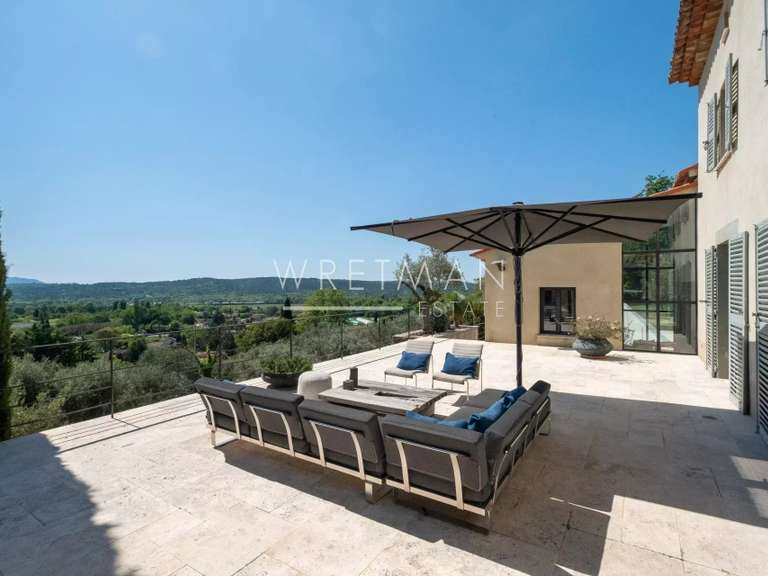 Villa Tourrettes - 5 chambres - 369m²