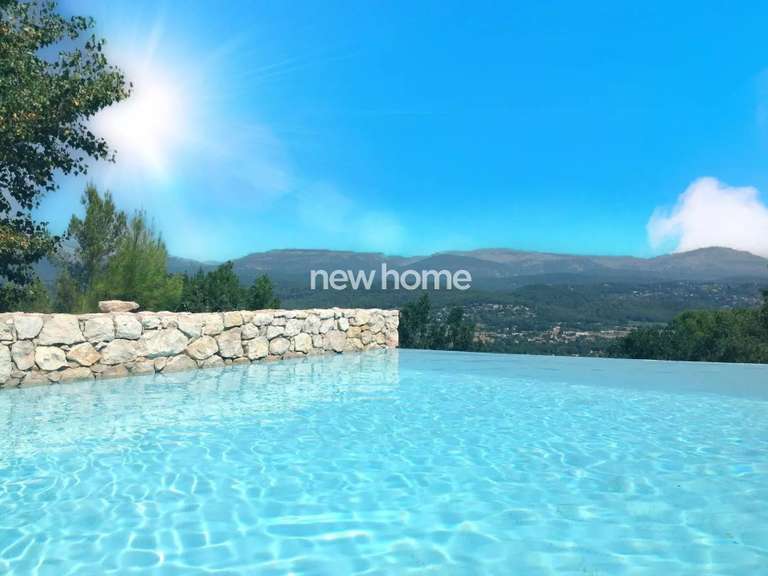 Villa Tourrettes - 4 chambres - 291m²