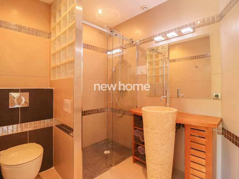 Villa Tourrettes - 4 bedrooms - 291m²