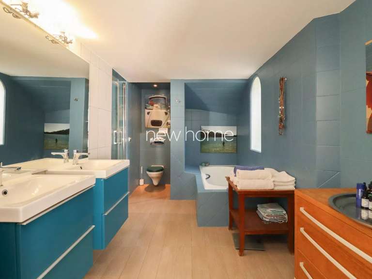 Villa Tourrettes - 4 chambres - 291m²