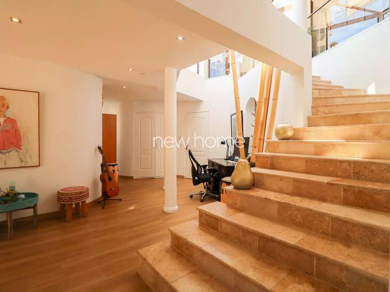 Villa Tourrettes - 4 chambres - 291m²