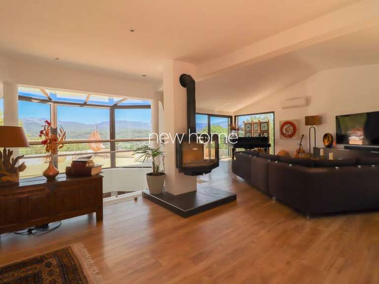 Villa Tourrettes - 4 chambres - 291m²