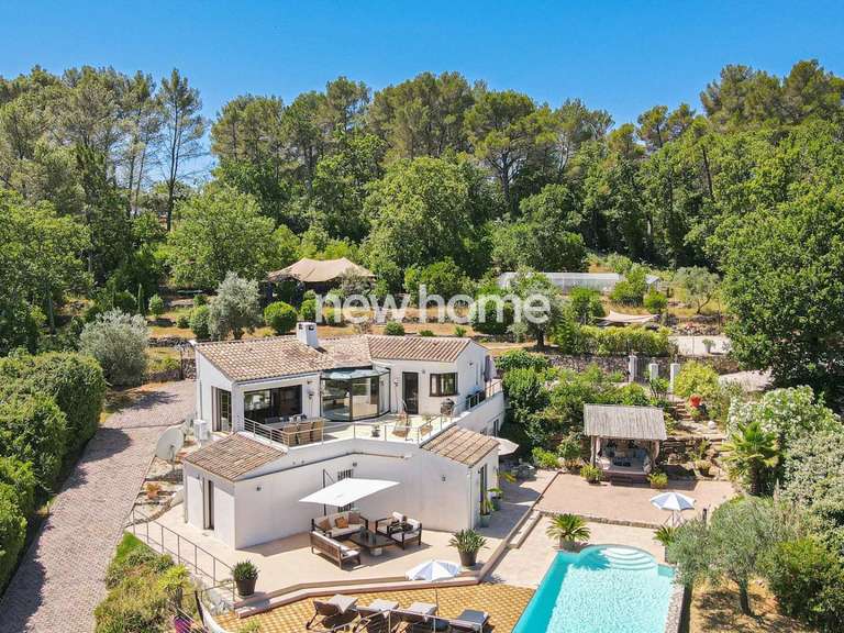 Villa Tourrettes - 4 chambres - 291m²