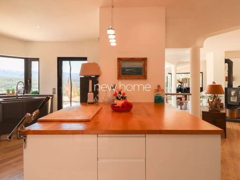 Villa Tourrettes - 4 chambres - 291m²