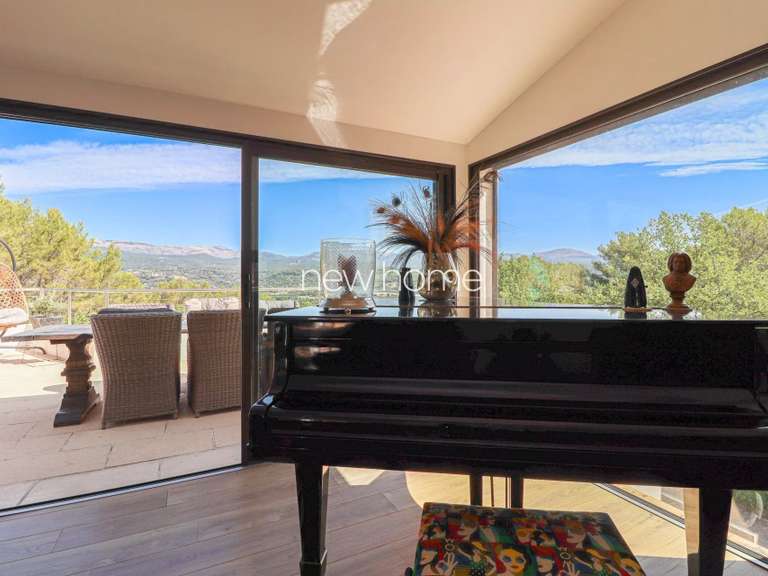 Villa Tourrettes - 4 chambres - 291m²