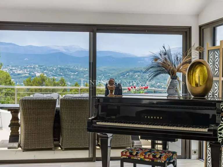 Villa Tourrettes - 4 chambres - 291m²