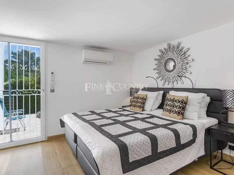 Villa Tourrettes - 4 chambres - 291m²
