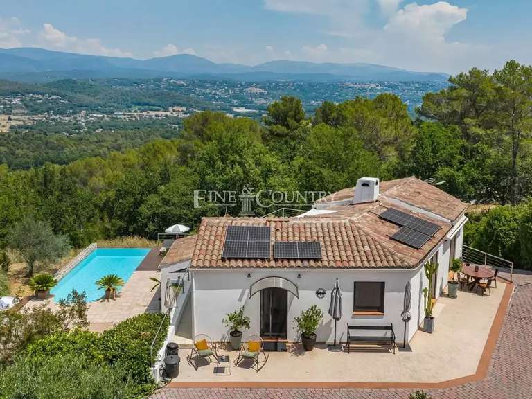 Villa Tourrettes - 4 chambres - 291m²