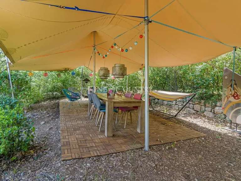 Villa Tourrettes - 4 chambres - 291m²