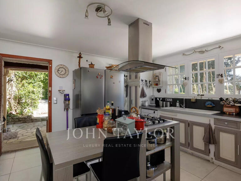 House Tourrettes-sur-Loup - 4 bedrooms - 262m²