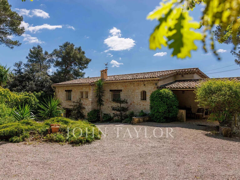 House Tourrettes-sur-Loup - 4 bedrooms - 262m²