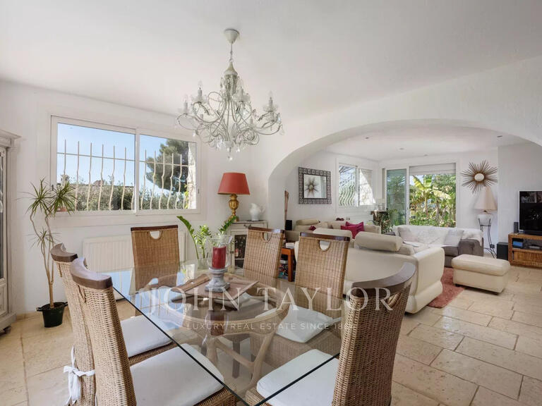 House Tourrettes-sur-Loup - 4 bedrooms - 262m²