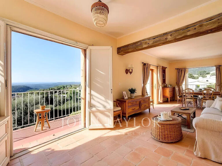 Maison Tourrettes-sur-Loup - 4 chambres - 146m²