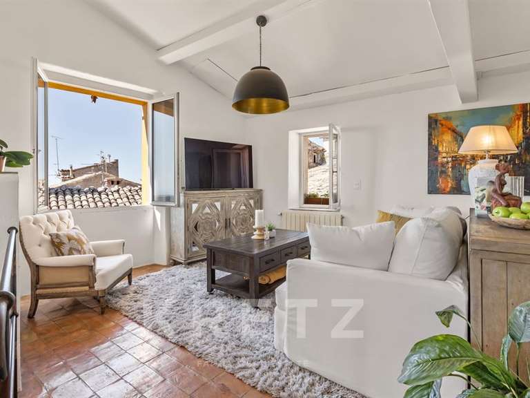 Maison Tourrettes-sur-Loup - 4 chambres - 155m²