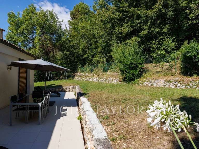 Maison Tourrettes-sur-Loup - 5 chambres - 333m²
