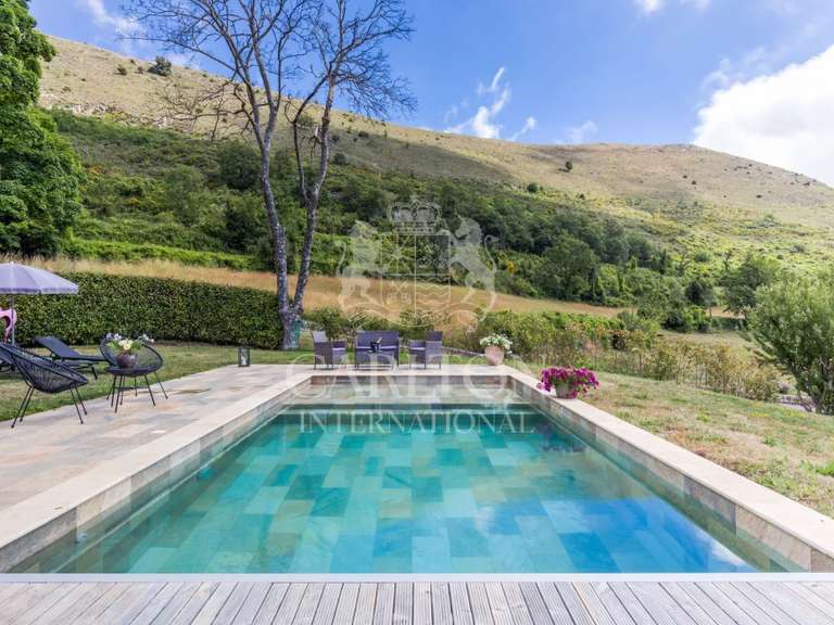 House Tourrettes-sur-Loup - 5 bedrooms - 250m²