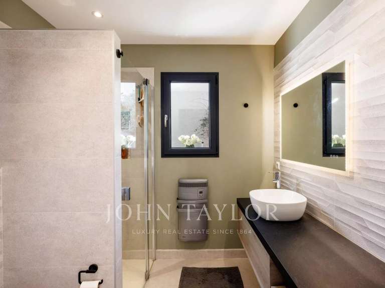 House Tourrettes-sur-Loup - 4 bedrooms - 140m²