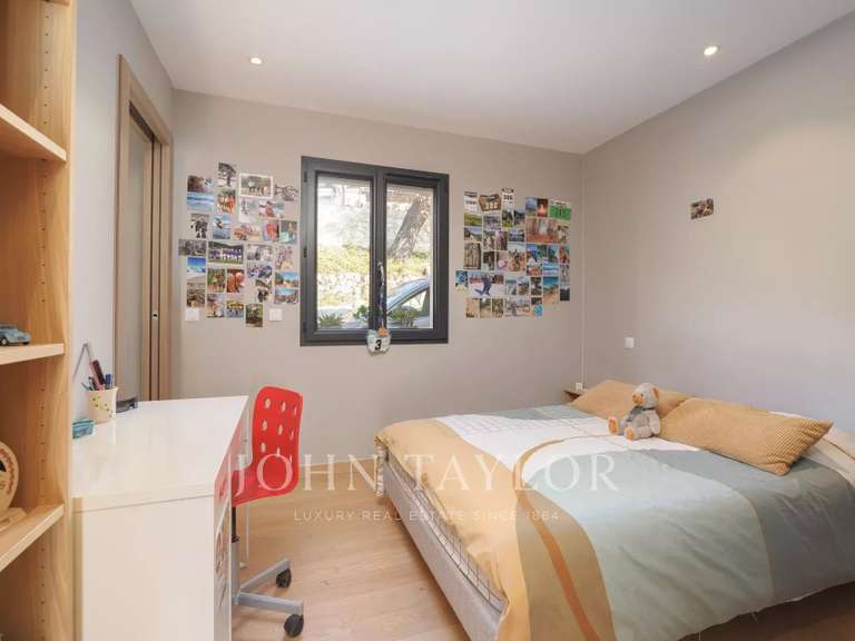 House Tourrettes-sur-Loup - 4 bedrooms - 140m²