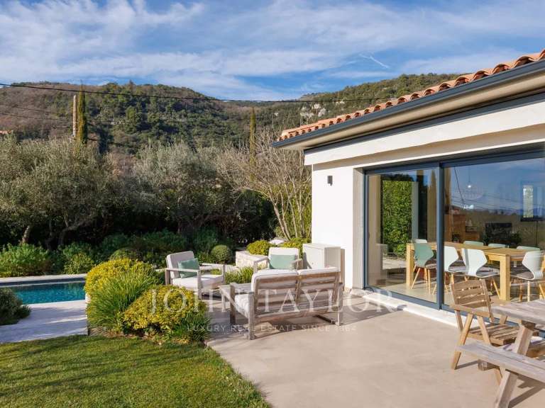 House Tourrettes-sur-Loup - 4 bedrooms - 140m²