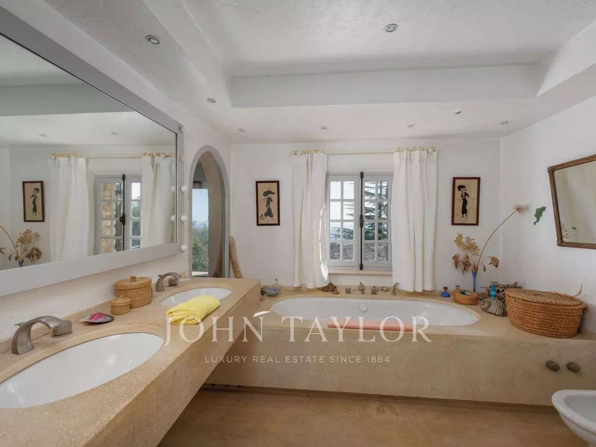 House Tourrettes-sur-Loup