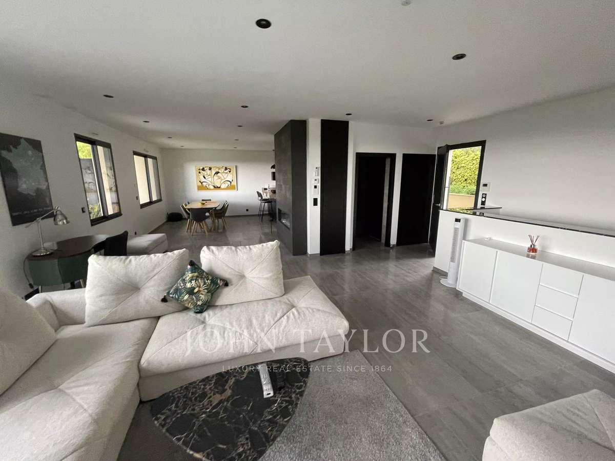 Maison Tourrettes-sur-Loup