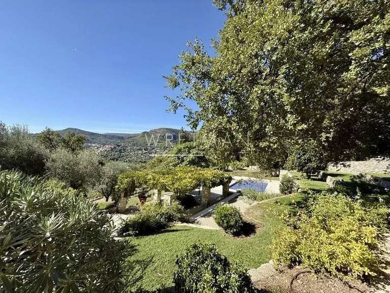 Maison Tourrettes-sur-Loup - 6 chambres - 310m²