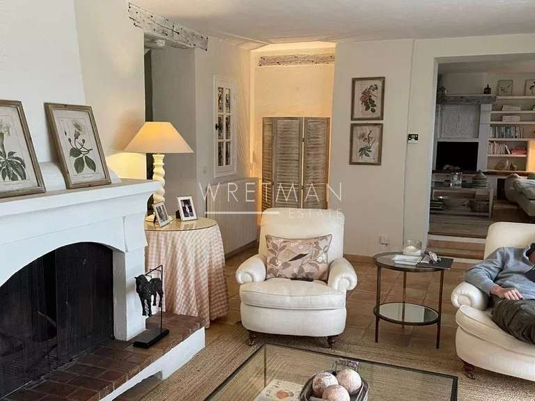 Maison Tourrettes-sur-Loup - 7 chambres - 310m²