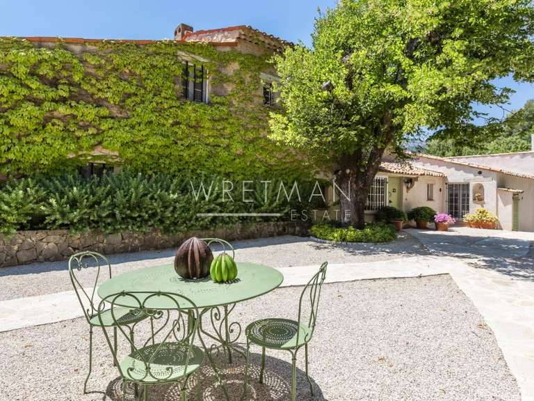 Maison Tourrettes-sur-Loup - 6 chambres - 310m²