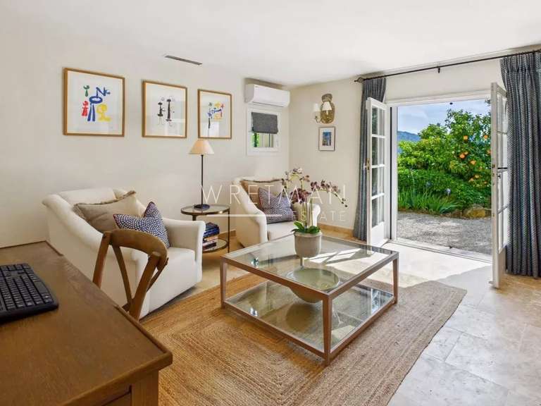 Maison Tourrettes-sur-Loup - 6 chambres - 310m²