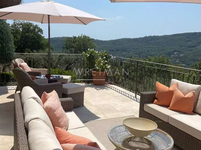 Maison Tourrettes-sur-Loup - 7 chambres - 310m²