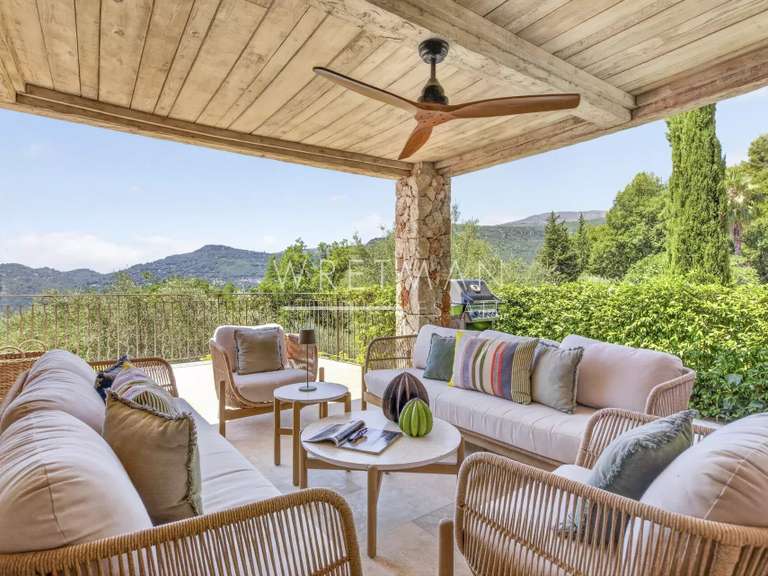 House Tourrettes-sur-Loup - 6 bedrooms - 310m²