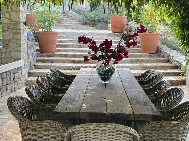 Maison Tourrettes-sur-Loup - 6 chambres - 310m²