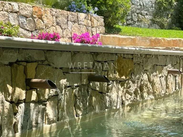 Maison Tourrettes-sur-Loup - 6 chambres - 310m²