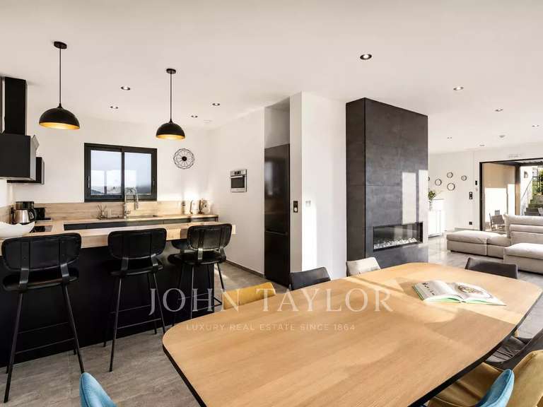 Maison avec Vue sur mer Tourrettes-sur-Loup - 4 chambres - 162m²