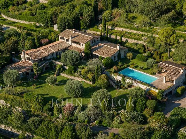 Maison avec Vue sur mer Tourrettes-sur-Loup - 6 chambres - 353m²