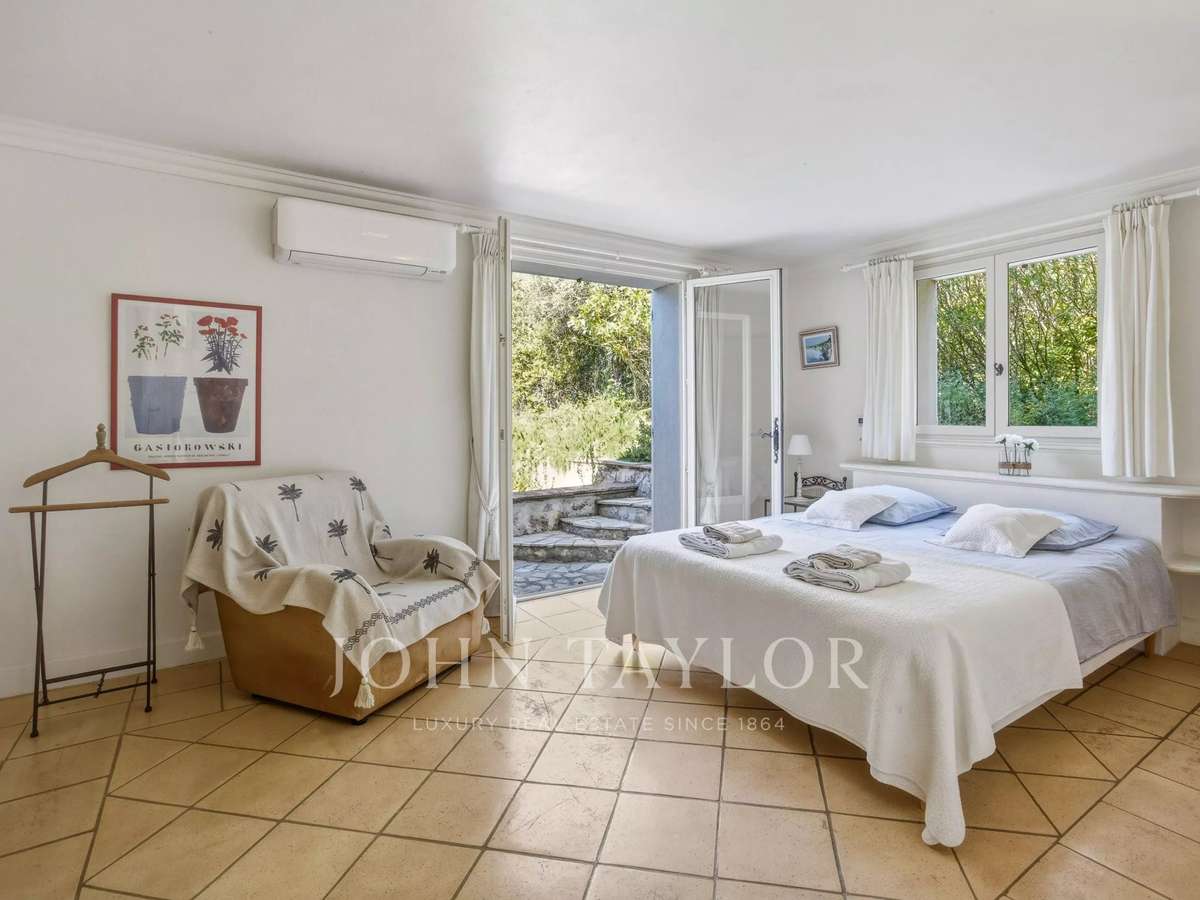 House Tourrettes-sur-Loup