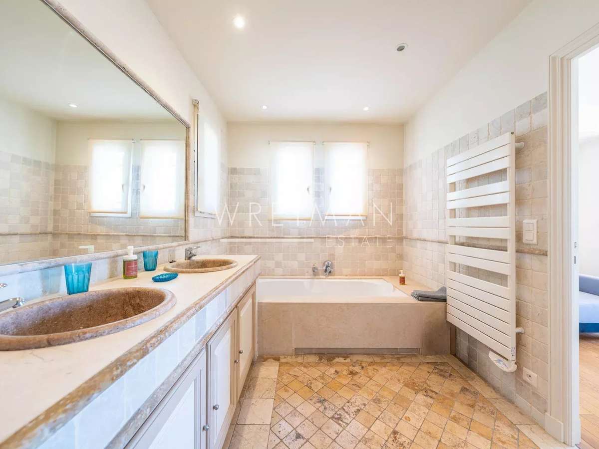 House Tourrettes-sur-Loup