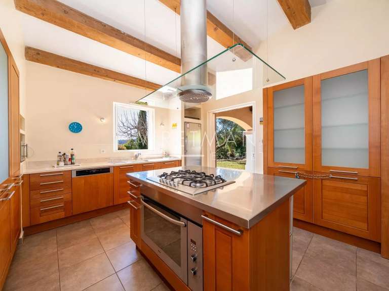 House Tourrettes-sur-Loup - 4 bedrooms - 200m²