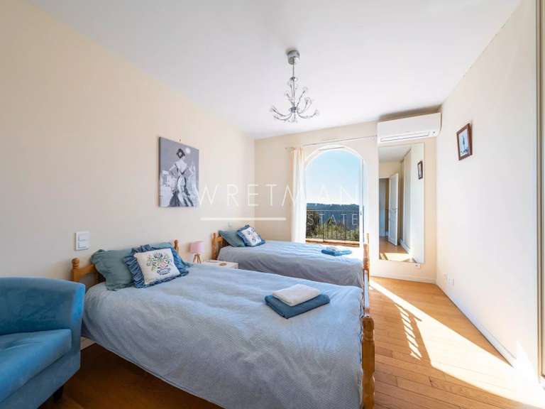 House Tourrettes-sur-Loup - 4 bedrooms - 200m²