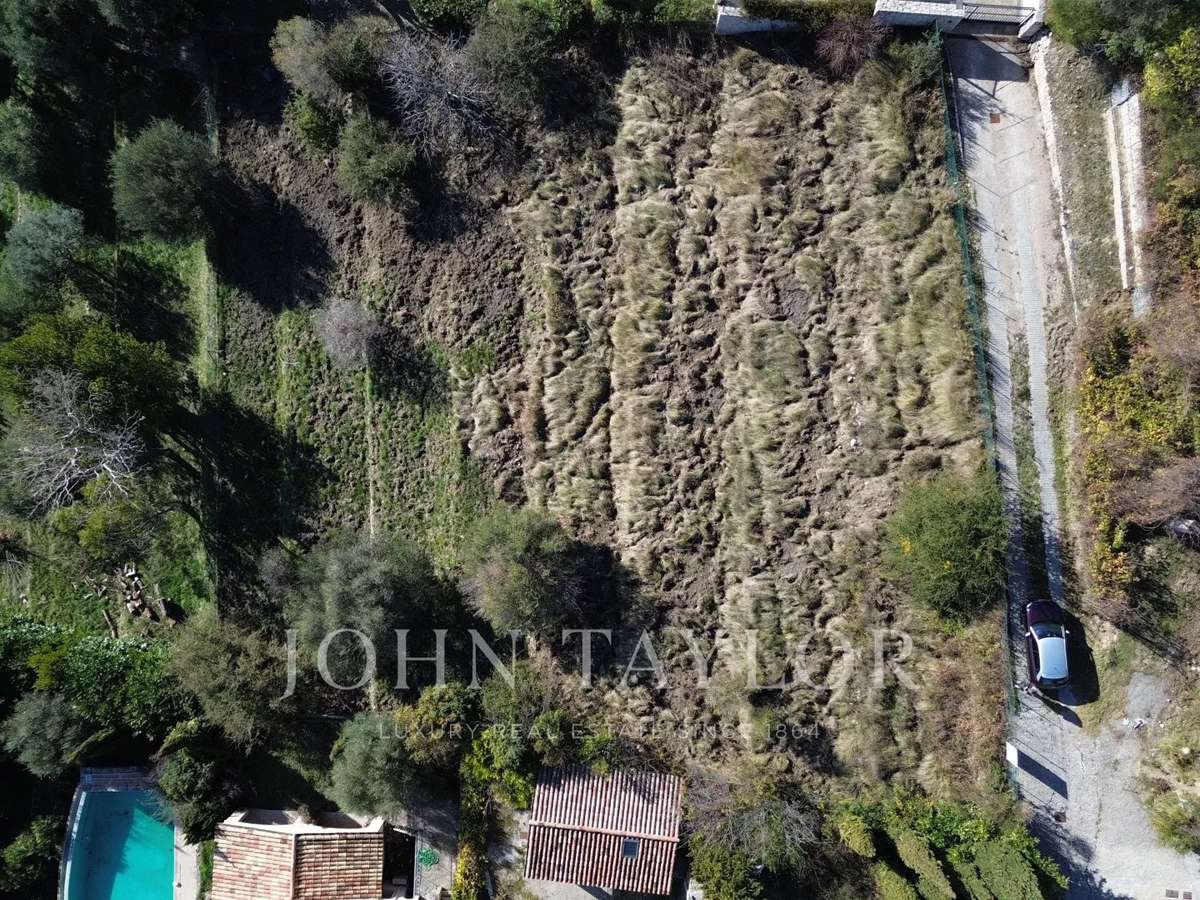 Terrain Tourrettes-sur-Loup