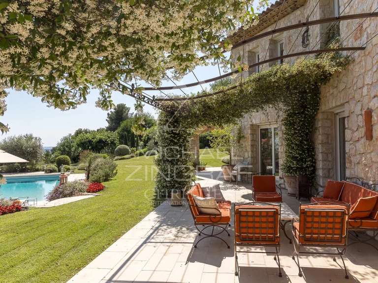 Villa Tourrettes-sur-Loup - 7 chambres - 348m²