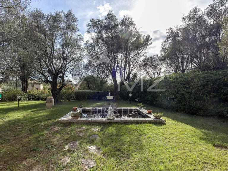 Villa Tourrettes-sur-Loup - 3 bedrooms - 270m²