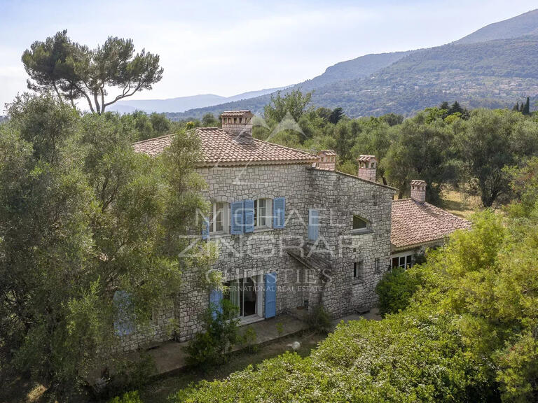 Villa Tourrettes-sur-Loup - 3 chambres - 270m²