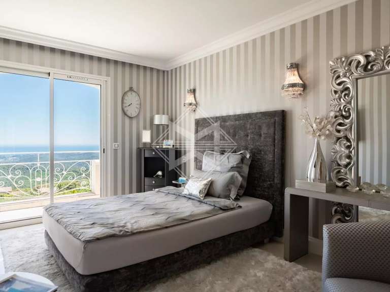 Villa Tourrettes-sur-Loup - 3 bedrooms - 200m²