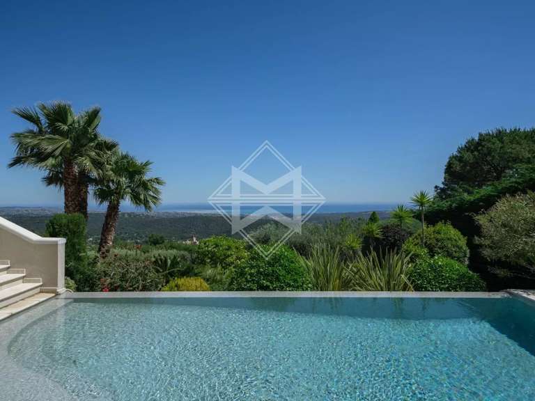 Villa Tourrettes-sur-Loup - 3 bedrooms - 200m²