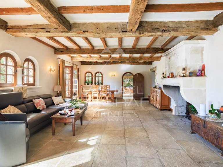 Villa Tourrettes-sur-Loup - 4 bedrooms - 214m²