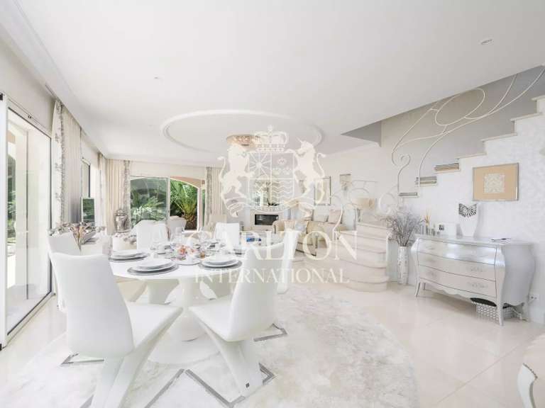 Villa with Sea view Tourrettes-sur-Loup - 3 bedrooms - 256m²