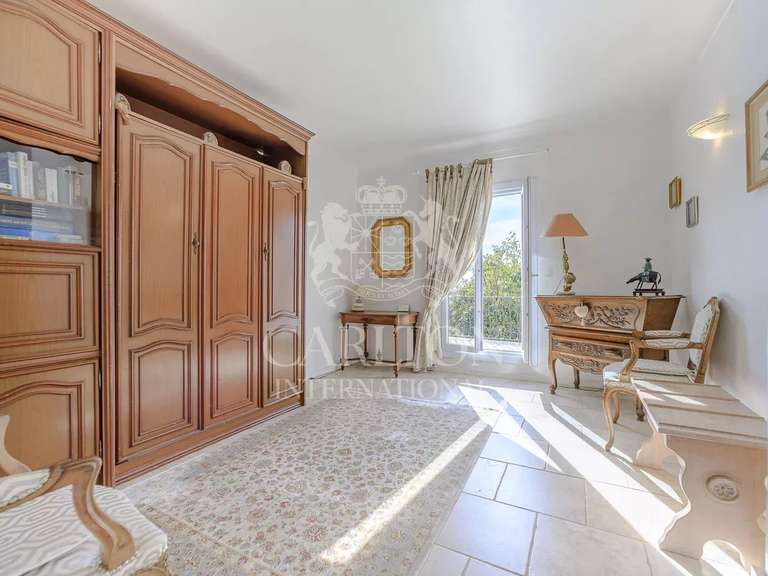 Villa Tourrettes-sur-Loup - 4 bedrooms - 195m²