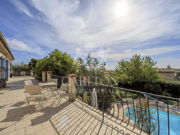 Villa Tourrettes-sur-Loup - 4 bedrooms - 195m²